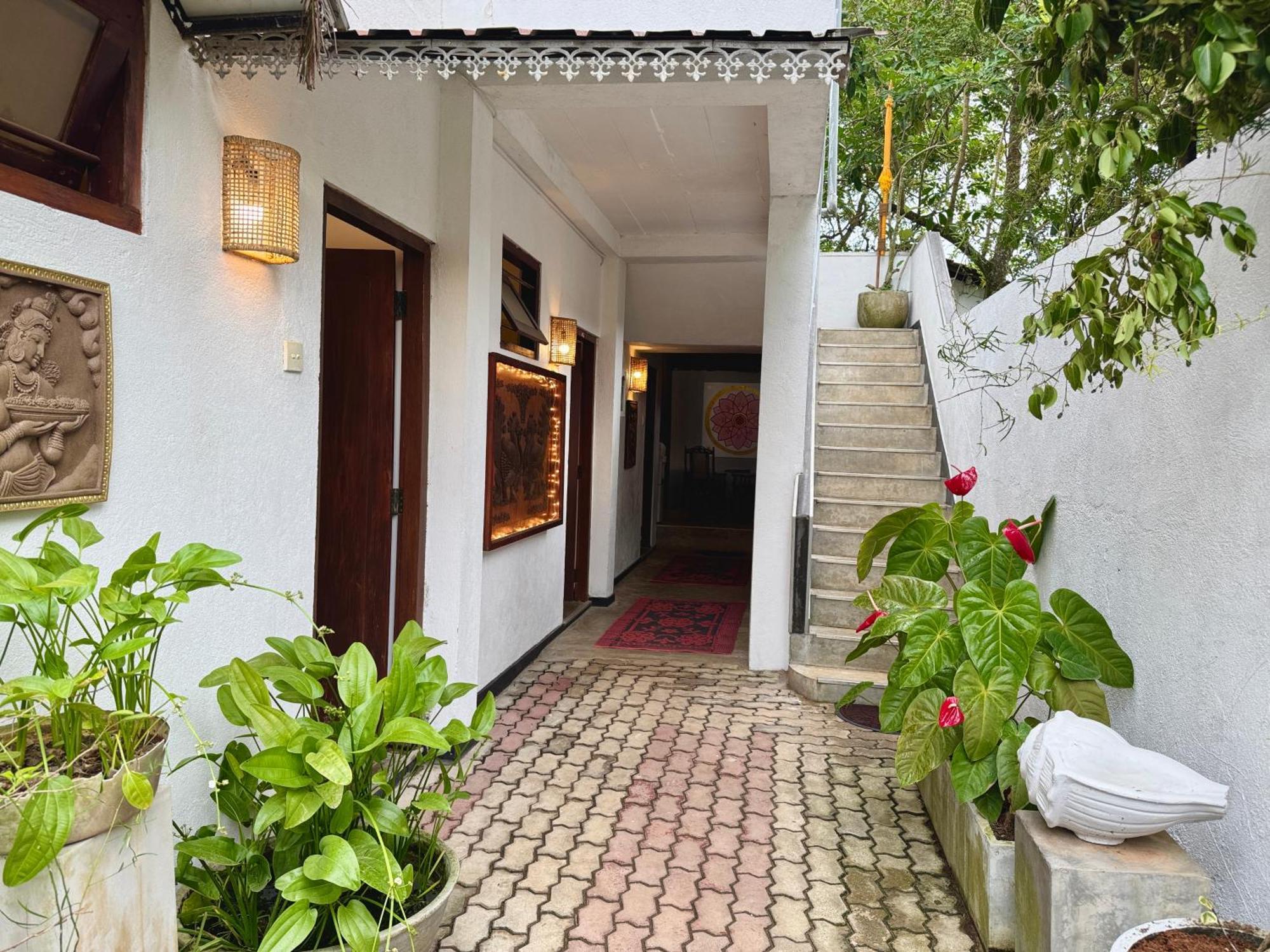 Swastha Ayurveda Villa Hikkaduwa Exteriér fotografie